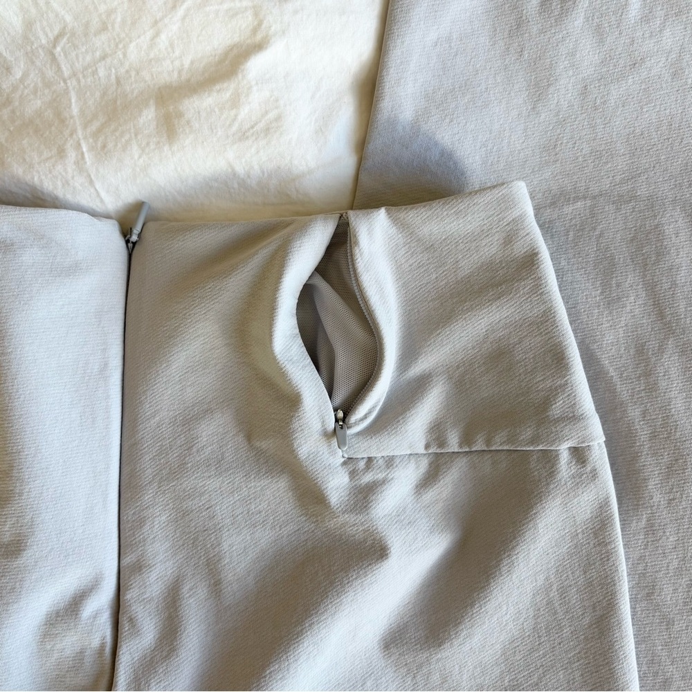 Ight gray Athleta pants size 6 - Picture 3 of 7